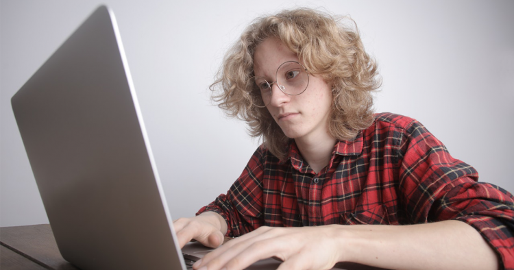 What Micro-credentials Teens Can Do Instead Of A Degree