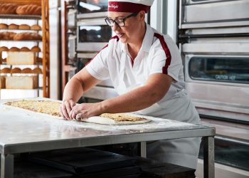 Rising To Success With A Baking Apprenticeship