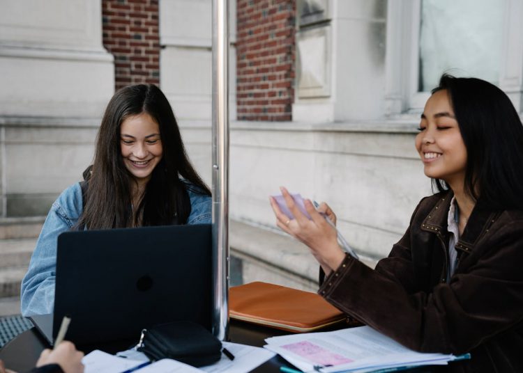 Why Accounting Is A Top Career For Young People’s Financial Goals